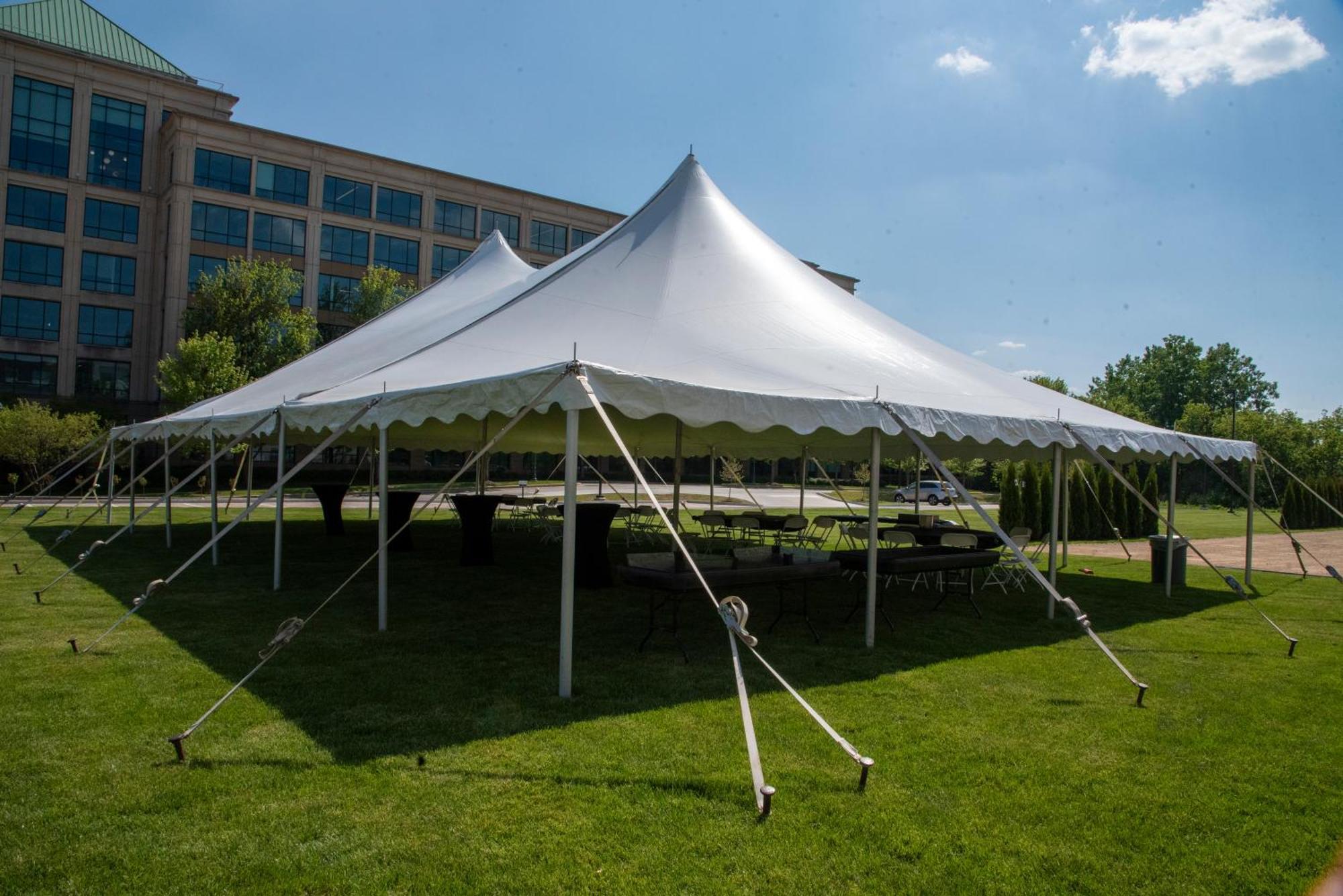 Holiday Inn Express & Suites Chicago Schaumburg By Ihg Exterior photo